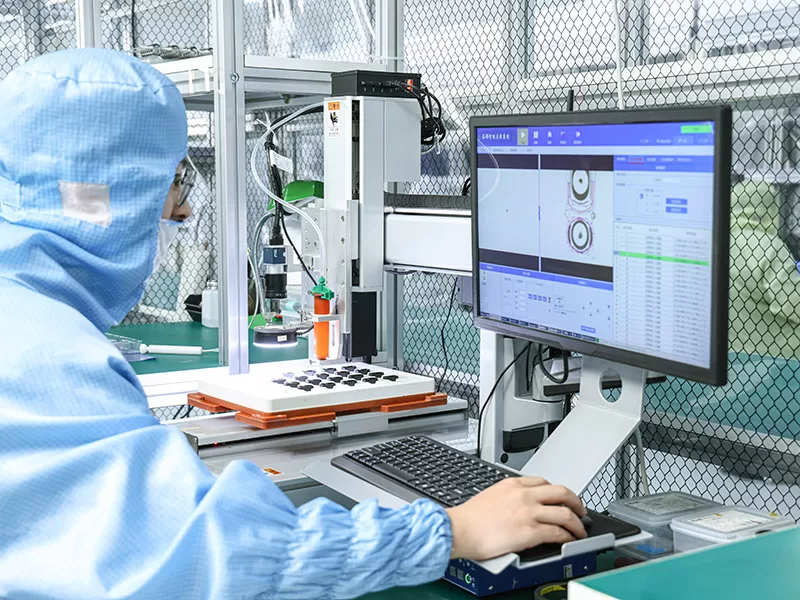 What to Look for in an Optical Manufacturer: Beyond the Price Tag